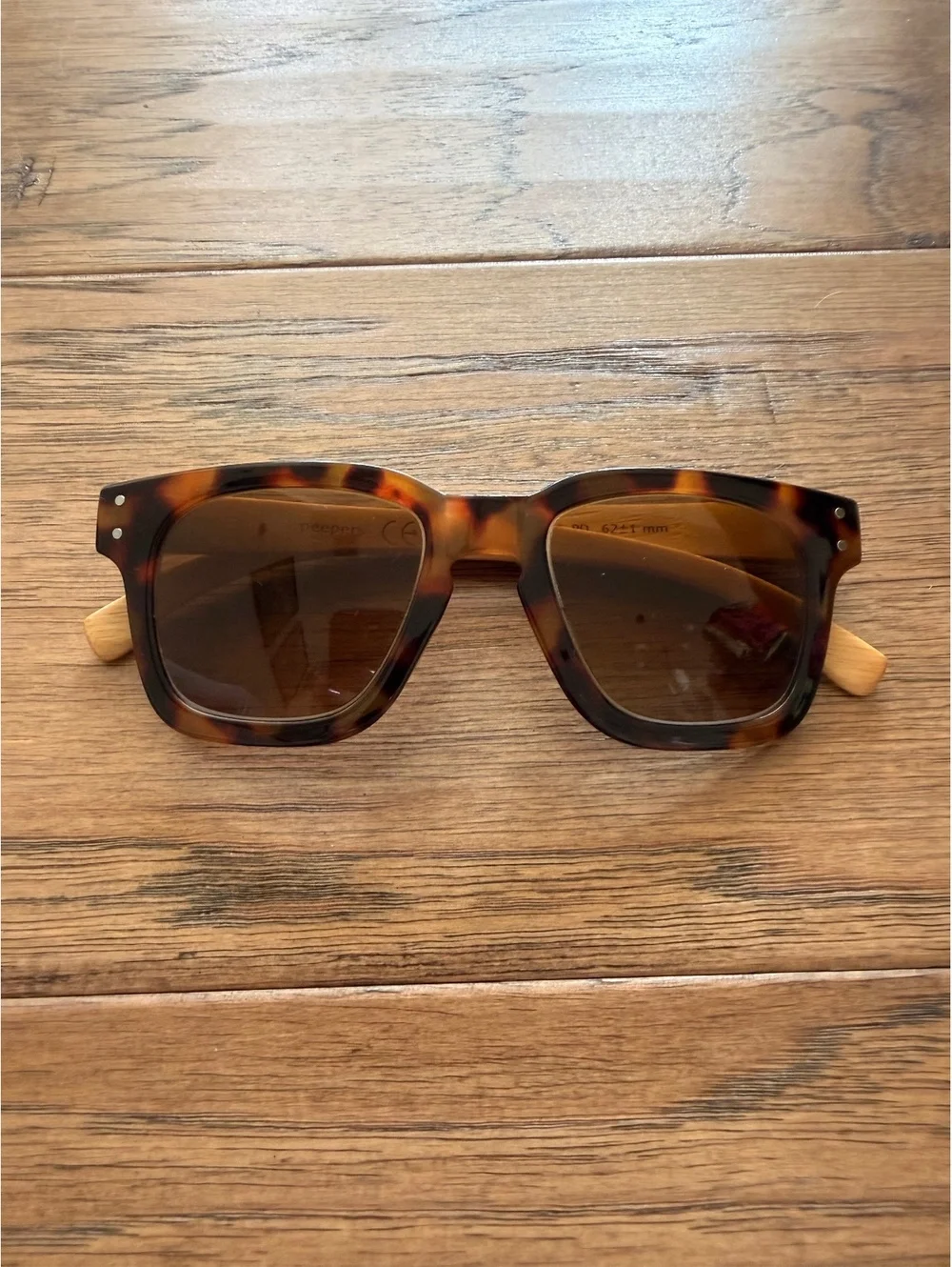 Peepers Coffee Shop Focus +1.75 Reading Glasses with Tortoise Frame and Bamboo E